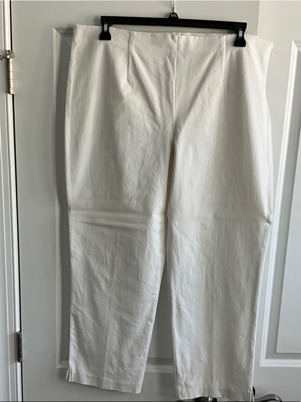 Ming Wang White Pull-On Cropped Pants